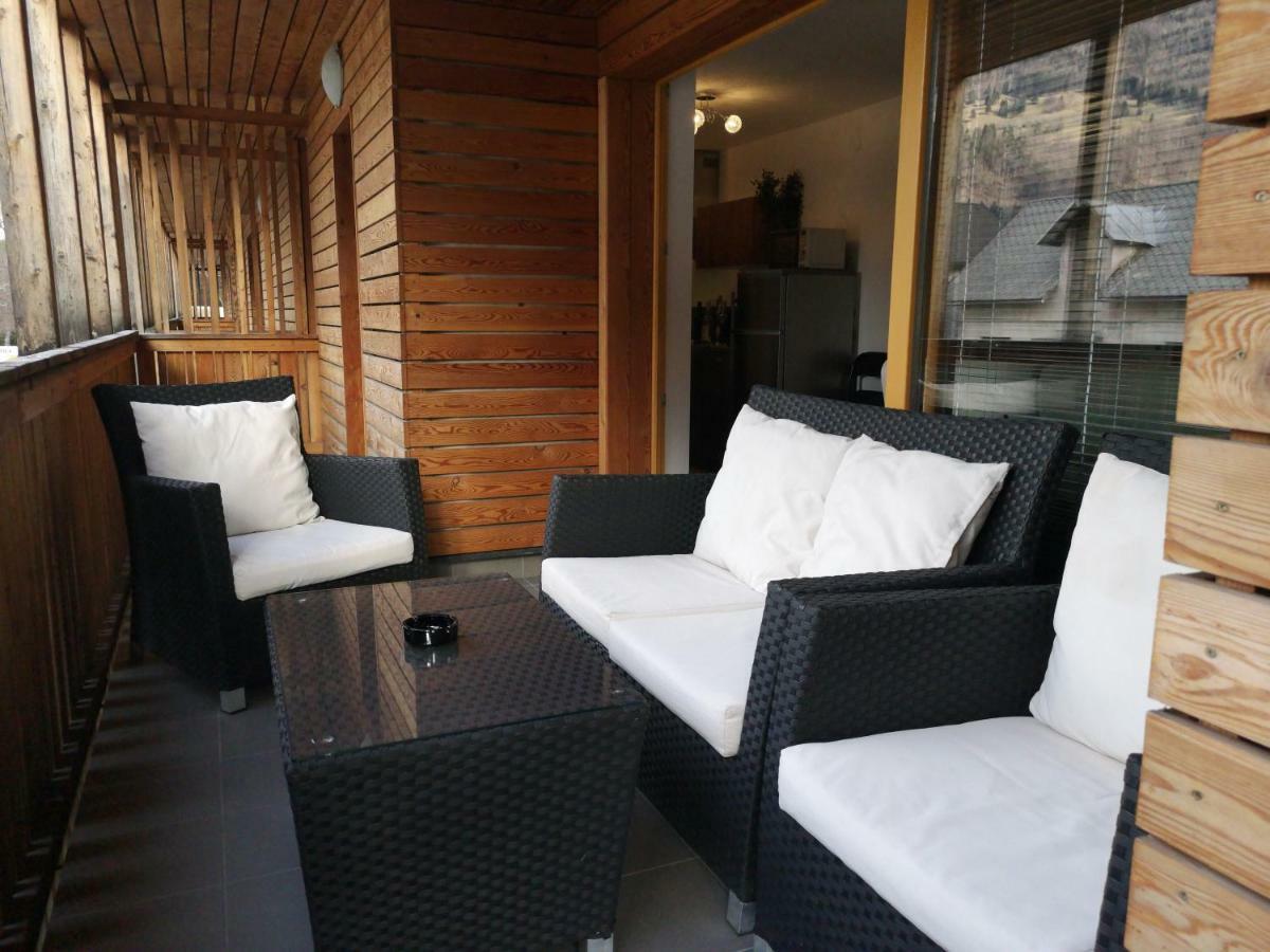 Apartma Lucijana Mojstrana Exterior foto
